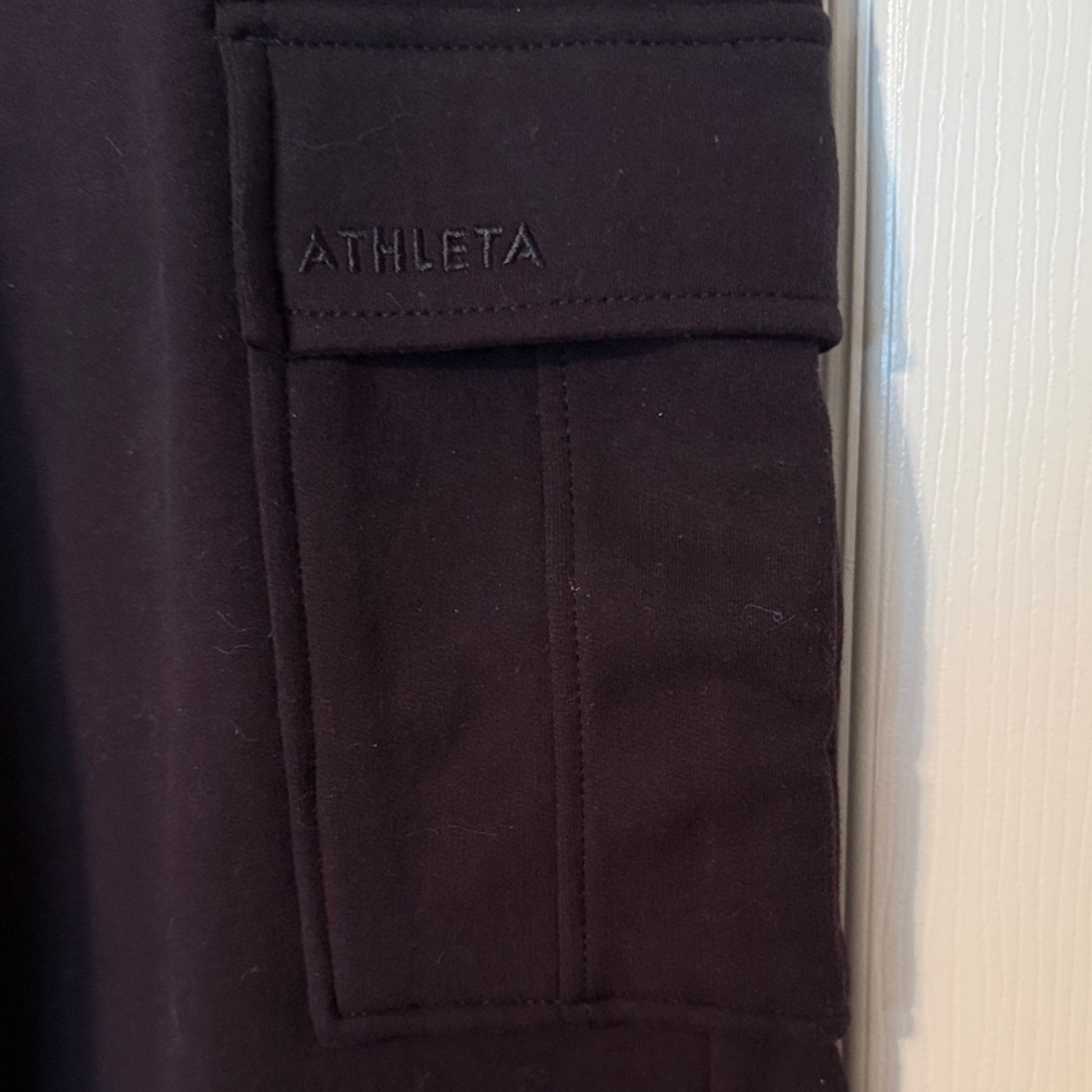 Athleta Black Easy Fleece Cargo Pants - Picture 3 of 6